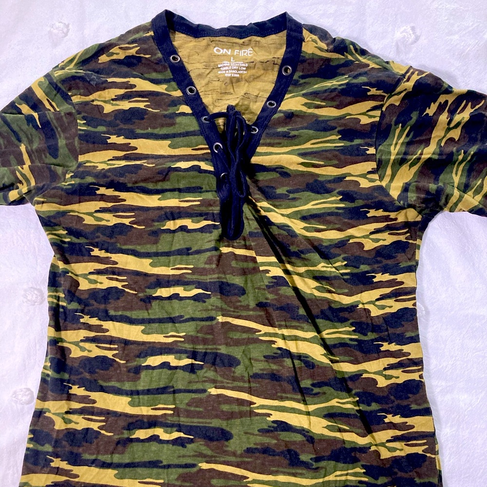 Army print tee